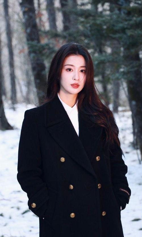 娱乐圈爆料王楚然是谁,揭秘神秘人物王楚然的真实身份 第2张 娱乐圈爆料王楚然是谁,揭秘神秘人物王楚然的真实身份 第2张